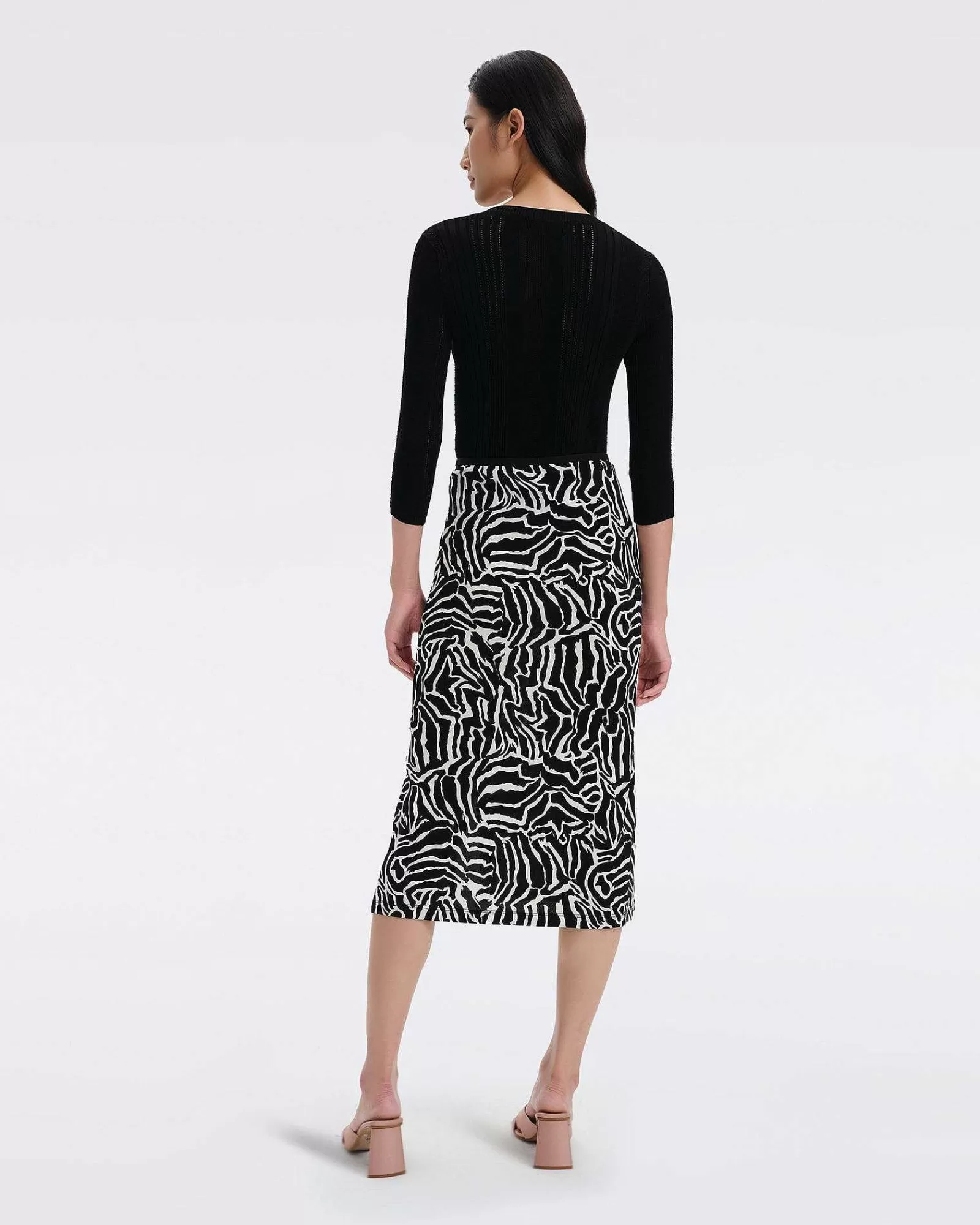Diane von Furstenberg Schwarze Kleider^Vlada-Pullover